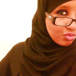 Hijab arab beurette Uber-Sexy Gals