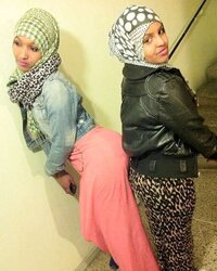 Hijab arab beurette Uber-Sexy Gals