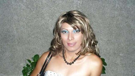 Amie travesti