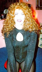 Crossdressers and sissies :jaw-dropping and crazy