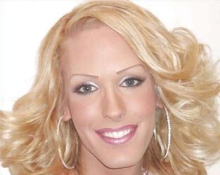 Crossdressers and sissies :jaw-dropping and crazy