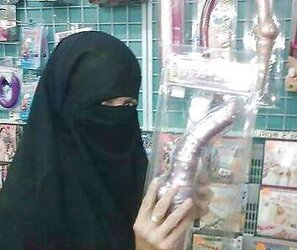 Mingled Hijabi Super-Hot Cooters