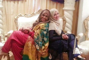 Mingled Hijabi Super-Hot Cooters