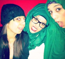 Mingled Hijabi Super-Hot Cooters