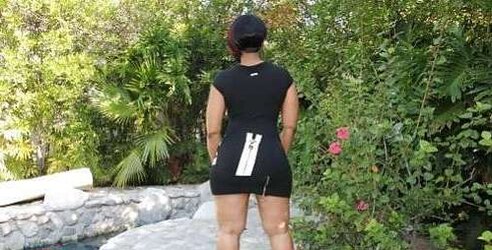 Vadias vestidas e Gostosas two - dressed and steaming sluts