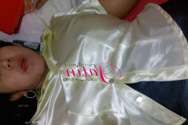 Bevy penikmat satin
