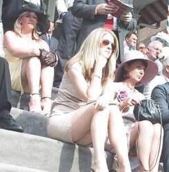 Upskirt Blend