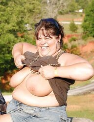 Huge-Boobed girls 292 (Saggy boobs sensational)