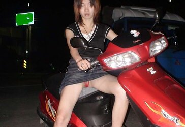 Whorish Chinese Wifey