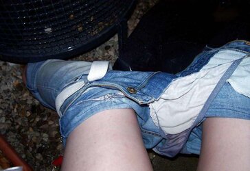 G-STRING pulled down fledgling wives - Frauen lassen Glide fallen