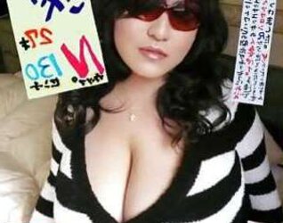 WendyJuggs: Enormous Orbs Photos (Asians)