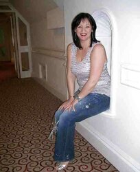 UK MUMMY Breezy Maria