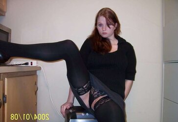 Buxomy Anika
