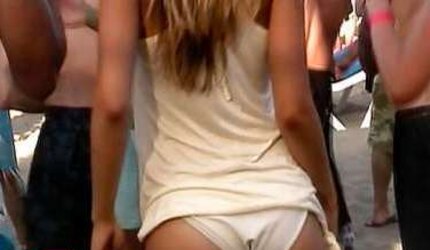 Real donk damsel