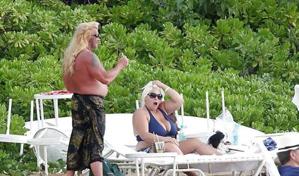 Fabulous big-titted plumper beth chapman