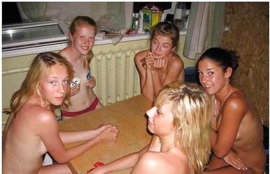 Just ladies (45)