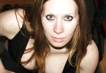 GORGEOUS AND INSANE GOTHIC NYMPH