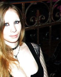 GORGEOUS AND INSANE GOTHIC NYMPH