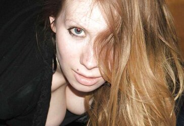 GORGEOUS AND INSANE GOTHIC NYMPH
