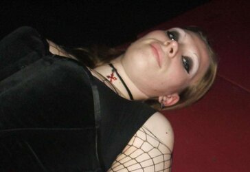 GORGEOUS AND INSANE GOTHIC NYMPH