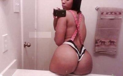 Bonne fesse highly adorable bootie