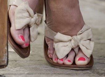 Mature soles - Footjob - Feet