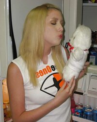 T-T-SHIRT HONEY - KRISSY MARIE