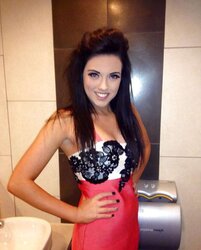 Facebook Fucksluts- Hollie
