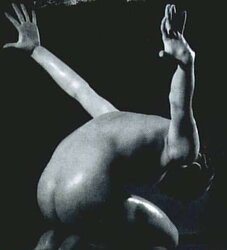 Corina Ungureanu - Nude Romanian Gimnast