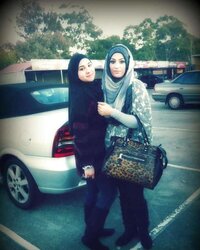Priincess Dla Decent Hijabi super-bitch