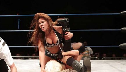 Mickie James - TNA Knockout, WWE Diva mega bevy