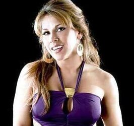 Mickie James - TNA Knockout, WWE Diva mega bevy