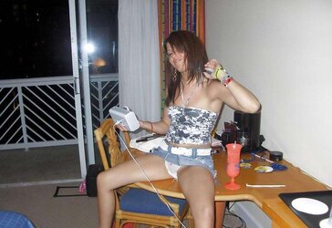 UPSKIRT voyeur candid undies - unter den Rock geschaut