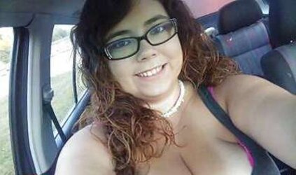 Ayleen mi rica novia en tanga desnuda
