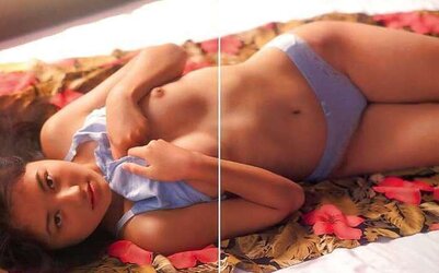 AV Idol Mayumi Yoshioka Scans