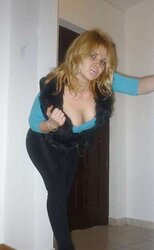 Romanian: alynutza