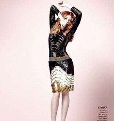 Ginger uk celeb honey Nicola Roberts