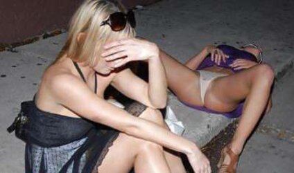 SEXX LADIES IN THE NATURE ...
