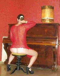 Spunk tart Sophie AKA Corinne from Lyon France part