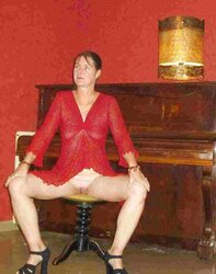 Spunk tart Sophie AKA Corinne from Lyon France part