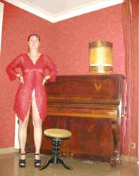 Spunk tart Sophie AKA Corinne from Lyon France part