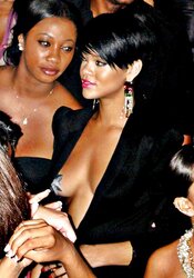 Revealing Rihanna As A Messy Beautiful Fuckslut By twistedworlds