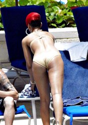 Revealing Rihanna As A Messy Beautiful Fuckslut By twistedworlds