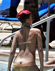 Revealing Rihanna As A Messy Beautiful Fuckslut By twistedworlds