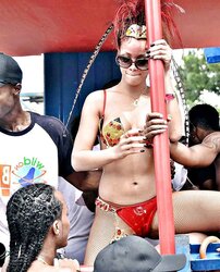 Revealing Rihanna As A Messy Beautiful Fuckslut By twistedworlds