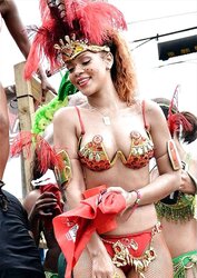 Revealing Rihanna As A Messy Beautiful Fuckslut By twistedworlds