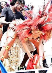 Revealing Rihanna As A Messy Beautiful Fuckslut By twistedworlds