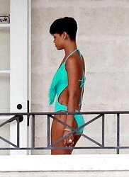 Revealing Rihanna As A Messy Beautiful Fuckslut By twistedworlds