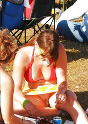 Les salopes ( upskirt )