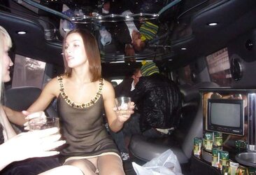 Les salopes ( upskirt )